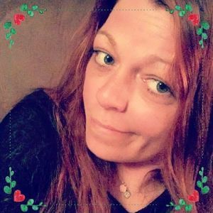 Meet your Posher, Charity jean